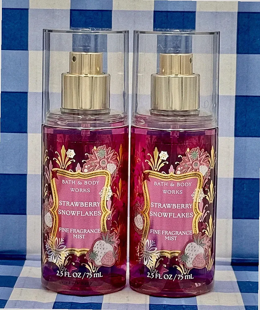 2-Pack Bath & Body Works Strawberry Snowflakes Fragrance Mist 2.5 fl oz