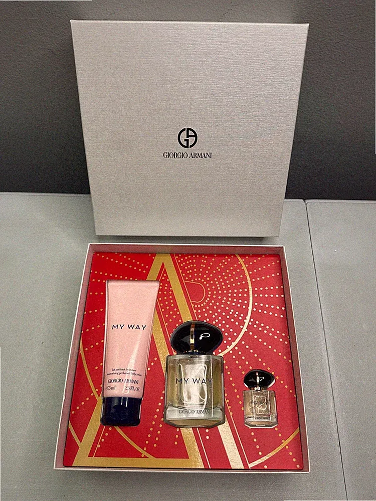 Giorgio Armani My Way Perfume and 2.5 fl Oz Body Lotion Gift Set Boxed Lot of 3